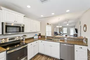 143 Cottage View Dr, Pensacola, FL 32507 - Photo 16