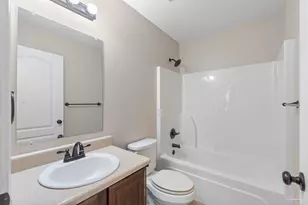1974 Crosscreek Cir, Gulf Breeze, FL 32563 - Photo 24