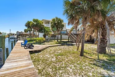 1446 Alabama St, Navarre Beach, FL 32566 - Photo 6