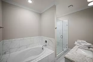 13941 Del Rio Dr, Pensacola, FL 32507 - Photo 18