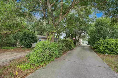 208 Pinewood Ln, Pensacola, FL 32507 - Photo 64