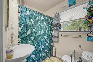208 Pinewood Ln, Pensacola, FL 32507 - Photo 10