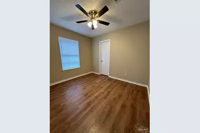 2374 Windstone Dr, Pensacola, FL 32526 - Photo 10