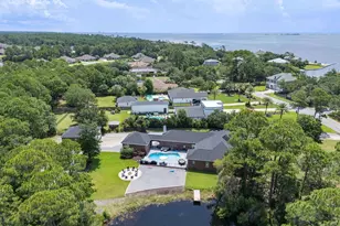4594 Soundside Dr, Gulf Breeze, FL 32563 - Photo 50