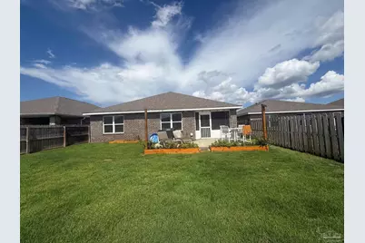 4742 Airmen Dr, Crestview, FL 32539 - Photo 2