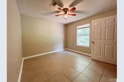 1106 Fretz St, Pensacola, FL 32534 - Photo 8