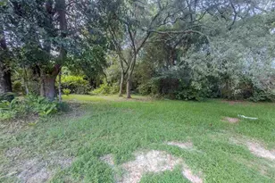 410 Twin Lakes Dr, Pensacola, FL 32504 - Photo 8
