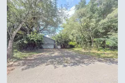 410 Twin Lakes Dr, Pensacola, FL 32504 - Photo 4