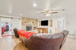 1510 W Detroit Blvd, Pensacola, FL 32534 - Photo 10