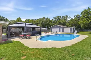 1510 W Detroit Blvd, Pensacola, FL 32534 - Photo 2