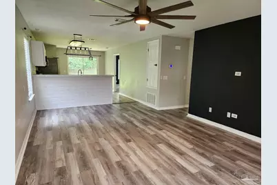 10475 Senegal Dr, Pensacola, FL 32534 - Photo 8