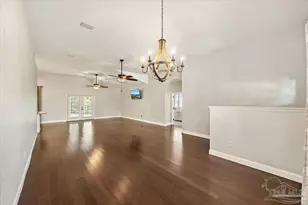 3220 Duke Dr, Gulf Breeze, FL 32563 - Photo 10