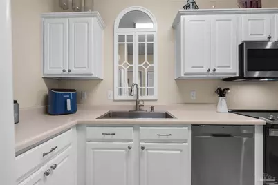 7101 Joy St, Pensacola, FL 32504 - Photo 10