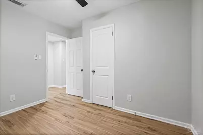 835 S Madison Dr, Pensacola, FL 32505 - Photo 8