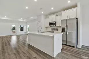 1942 Westhill Dr, Cantonment, FL 32533 - Photo 10