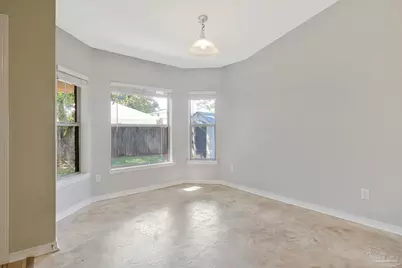 1921 University St, Pensacola, FL 32504 - Photo 16