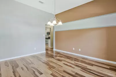 1921 University St, Pensacola, FL 32504 - Photo 10