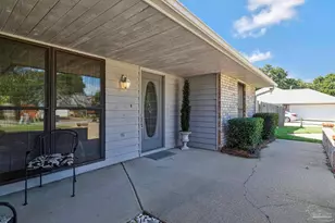 5555 Trafalgar Dr, Pensacola, FL 32504 - Photo 58