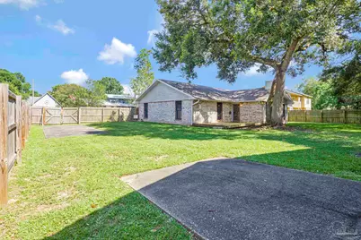 5555 Trafalgar Dr, Pensacola, FL 32504 - Photo 52