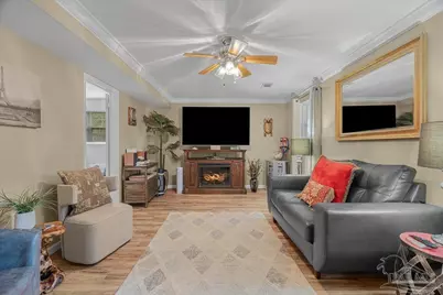 3310 Bluewater Dr, Pensacola, FL 32503 - Photo 10