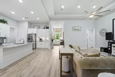7703 Freesia, Navarre, FL 32566 - Photo 4