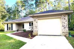 4571 Sunlight Cir, Milton, FL 32583 - Photo 2