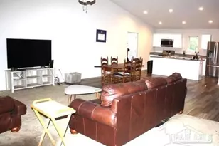 4571 Sunlight Cir, Milton, FL 32583 - Photo 10