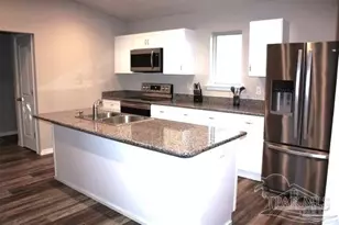 4571 Sunlight Cir, Milton, FL 32583 - Photo 8