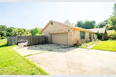 406 Twin Lakes Dr, Pensacola, FL 32504 - Photo 2