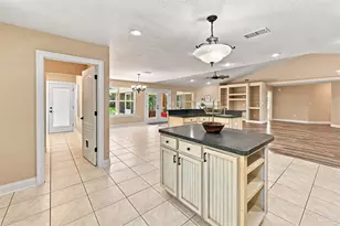 1338 Ashford Dr, Gulf Breeze, FL 32563 - Photo 16