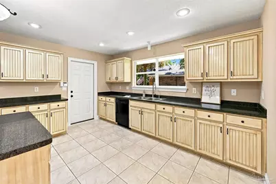 1338 Ashford Dr, Gulf Breeze, FL 32563 - Photo 14