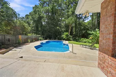 1338 Ashford Dr, Gulf Breeze, FL 32563 - Photo 4