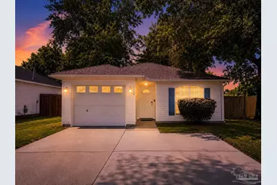 1030 Simpson St, Pensacola, FL 32526 - Photo 2