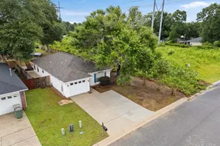 1030 Simpson St, Pensacola, FL 32526 - Photo 6