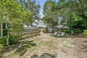 1945 Dunlap St, Pensacola, FL 32507 - Photo 34
