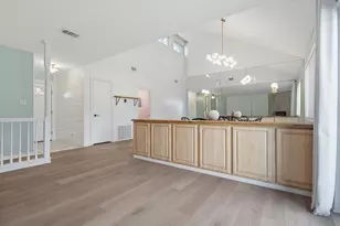 3585 Riddick Dr, Pensacola, FL 32504 - Photo 10