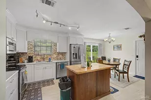 1200 Hidden Terrace Dr, Cantonment, FL 32533 - Photo 6