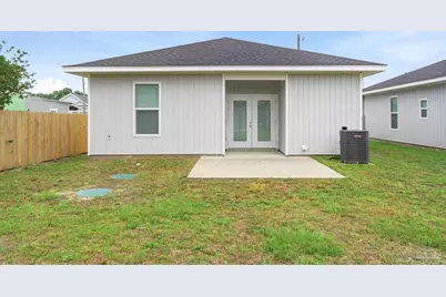 5416 Kee Memorial Dr, Pensacola, FL 32507 - Photo 18