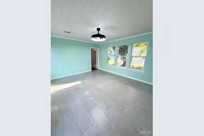 1650 N A St, Pensacola, FL 32501 - Photo 10