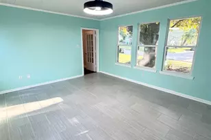 1650 N A St, Pensacola, FL 32501 - Photo 10