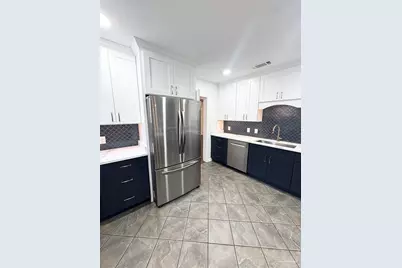 1650 N A St, Pensacola, FL 32501 - Photo 12