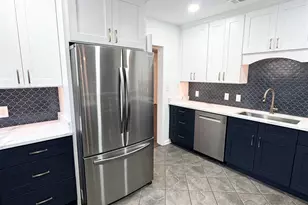 1650 N A St, Pensacola, FL 32501 - Photo 12