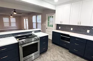 1650 N A St, Pensacola, FL 32501 - Photo 16