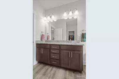 6510 Covington Cir, Pensacola, FL 32526 - Photo 16