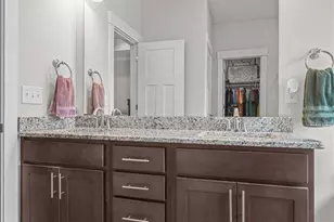 6510 Covington Cir, Pensacola, FL 32526 - Photo 16