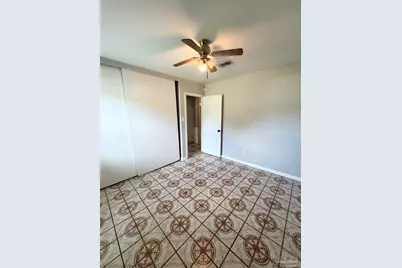 802 Blue Springs Dr, Pensacola, FL 32505 - Photo 14