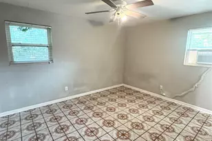 802 Blue Springs Dr, Pensacola, FL 32505 - Photo 8