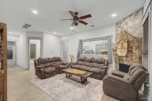 305 S Garcon Point Rd, Milton, FL 32583 - Photo 22