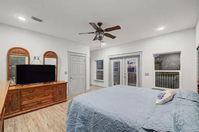 305 S Garcon Point Rd, Milton, FL 32583 - Photo 36
