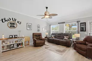 5764 Shady Glen Ct, Pace, FL 32571 - Photo 6